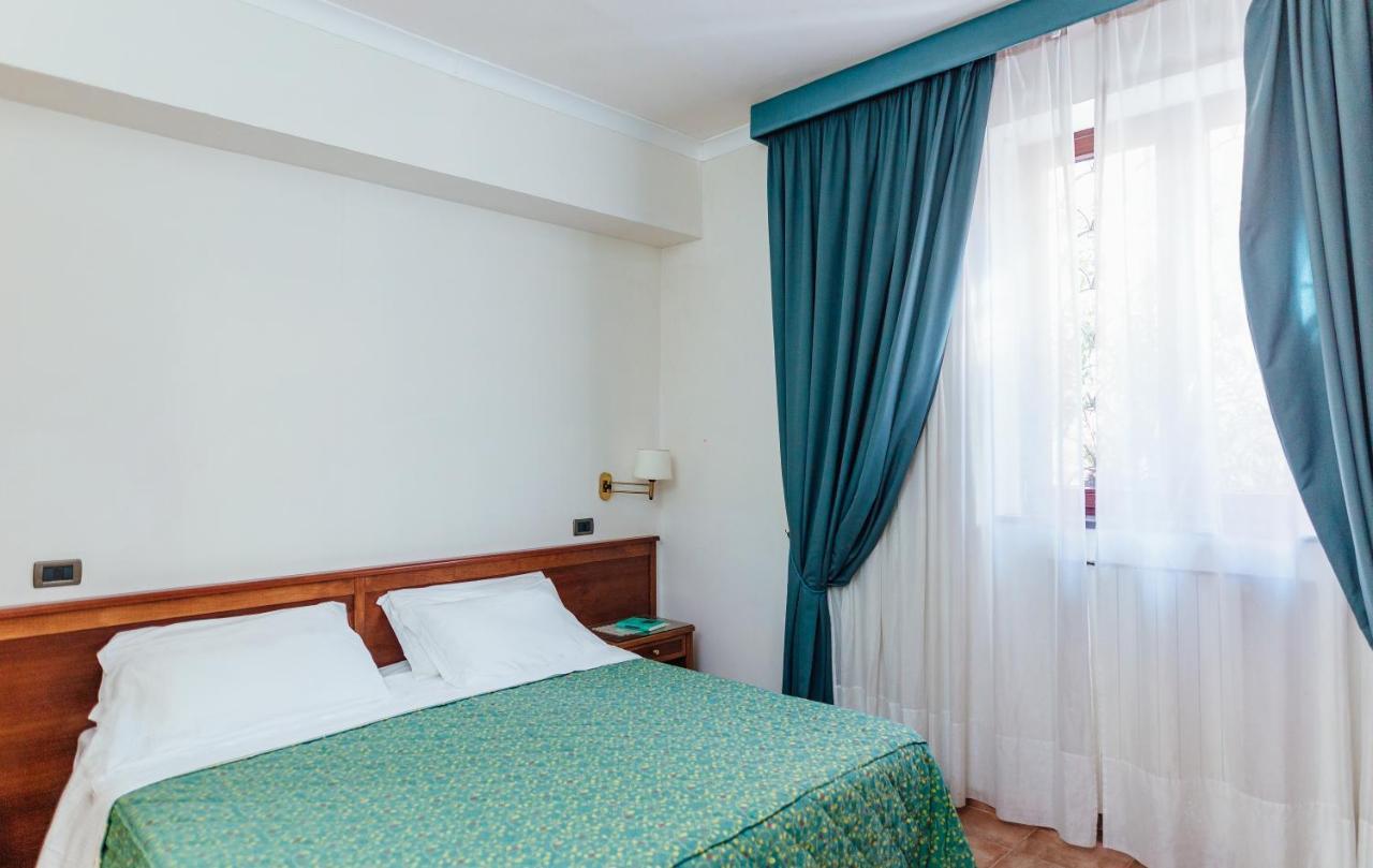 Hotel Montana 圣安格塔苏德格尔夫 外观 照片